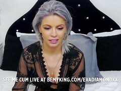 Enthousiasteling, Grote mammen, Rondborstig, Vingeren, Huisgemaakt, Masturbatie, Moeder die ik wil neuken, Webcamera