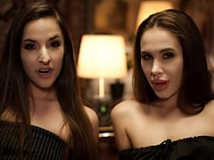 Большие сиськи, Пальцем, Лизание, Белье, Милф, Киски, Стриптизерша, Сиськи