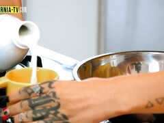 18 jahre, Grosser arsch, Lesbisch, Lingerie, Höschen, Jungendliche (18+), Titten