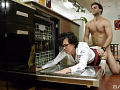 デカ尻, デカチン, フェラチオ, 茶髪の, バック, 自然山雀, ショートヘア, ティーン