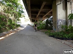 Anaal, Kont, Bruinharig, Classisch, Lul, Dubbele penetratie, Orgasme, Tatoeage