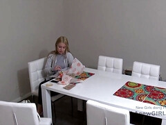 Amateur, Blonde, Sucer une bite, Éjaculation interne, Hard, Pov, Nénés, Vibromasseur