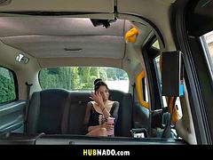 In den arsch, Schönheit, Blasen, Spermaladung, Hd, Latina, Pov, Titten
