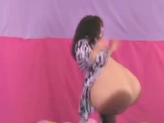 デカパイ, 一人