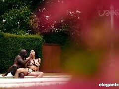 Culo grande, Verga grande, Bikini, Negro, Tetona, Interracial, Tetas, Mojado