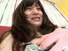 18 ans, Brunette brune, Éjaculation interne, Poilue, Fait maison, Japonaise, Petite femme, Adolescente