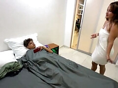 18, アナル, デカパイ, 自家製, 母, ヌード, スペイン人, ティーン