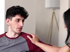 Большая жопа, Большие сиськи, Минет, Брюнетки, Семяизвержение, Ласковые ручки, Латиноамериканки, Мачеха