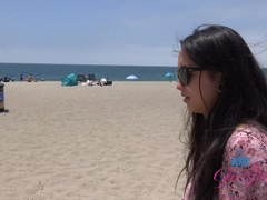 Amateur, Plage, Brunette brune, Robe, Petite amie, Poilue, Chatte, Nénés