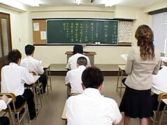 Sadomasoquismo, Fetiche, Penetracion con dedos, Fetiche de pies, Grupo, Sexo duro, Medias largas, Maestra