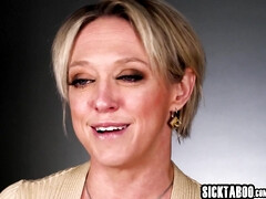 Grote kont, Grote mammen, Rondborstig, Oudere vrouw, Masturbatie, Moeder die ik wil neuken, Alleen