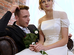 Mariée, Tchèque, Européenne, Hd, Rasée, Jarretelles, Suçant, Nénés