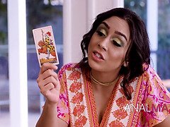 Sexy MILF Unblocks Anal with Anal Toy and Yoga Moves