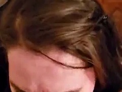 Nana, Belle grosse femme bgf, Gros seins, Sucer une bite, Brunette brune, Tir de sperme, Branlette thaïlandaise, Pute