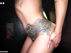 In den arsch, Spermaladung, Kehlenfick, Aufs gesicht abspritzen, Interrassisch, Monster, Natürlichen titten, Titten