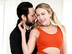 Grosser arsch, Grosser schwanz, Blasen, Behaart, Natürlichen titten, Muschi, Jungendliche (18+), Titten