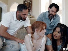 Grote mammen, Pijpbeurt, Bruinharig, Sperma shot, Lul, Ondergoed, Kousen, Tiener