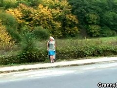 Granny whore is picked up and fucked
