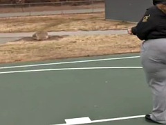 Gorda, Gordita, Al aire libre, Público