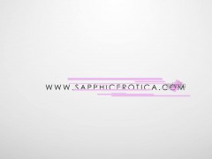 Rubia, Morena, Penetracion con dedos, Hd, Lesbiana, Juguetes