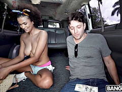 18, 素人, デカパイ, 黒人, フェラチオ, バック, 顔射, ティーン