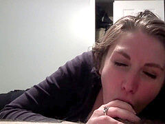 Enthousiasteling, Pijpbeurt, Sperma in gezicht, Moeder die ik wil neuken
