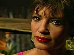 美女, デカチン, ブロンド, イく瞬間, 手コキする, ショートヘア, オッパイの, ヴィンテージ