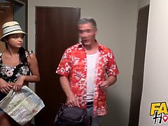 Брюнетки, Смазливые, Глубокая глотка, Забавное, Хд, Кричащие, Бритые, Молоденькие