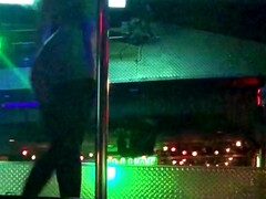 Любители, Большие сиськи, Минет, Кончили внутрь, Домашнее видео, Крошечные, На публике, Сиськи