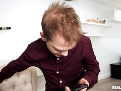 Enthousiasteling, Badkamer, Blond, Pijpbeurt, Lul, Likken, Natuurlijke tieten, Toilet