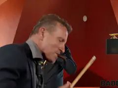 Grosser arsch, Schwarz, Blasen, Braunhaarige, Gehörnter ehemann, Papi, Freundin, Interrassisch