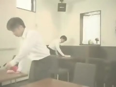 アジア人, デカパイ, フェラチオ, 茶髪の, 手コキする, ハードコア, 喫煙, おもらし