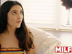 Culo grande, Tetas grandes, Lesbiana, Lamidas, Madres para coger, Mamá, Tetas naturales, Adolescente