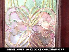 18 jaar, Grote mammen, Sperma shot, Hd, Interraciaal, Natuurlijk, Geschoren, Tieten likken