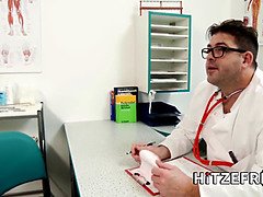 Verga grande, Rubia, Tetona, Médico, Alemán, Hd, Madres para coger