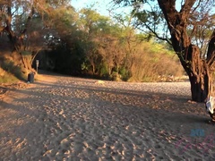 素人, 浴室, ブロンド, 指いじり, 眼鏡, オーガズム, おもらし, オッパイの