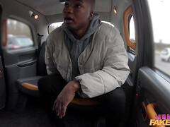 Grosse bite, Plantureuse, Voiture, Tchèque, Interracial, Chatte, Fessée, Nénés