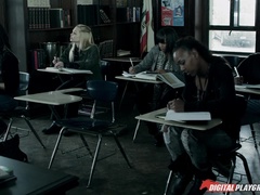 Жопа, Большой член, Семяизвержение, Собачьи, Сперма на лице, Лизание, Пирсинг, Реалити