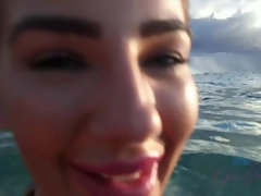 Strand, Bikini, Blondine, Freundin, Nackt, Zierlich, Pov, Titten