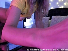 Beautiful bimbo mind-blowing online video