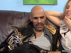 Grosse bite, Noire, Femme couguar, Tir de sperme, Faciale, Mère que j'aimerais baiser