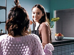 Tetas grandes, Besar, Lamidas, Lencería, Afeitado, Flaco, Estriptis, Tetas