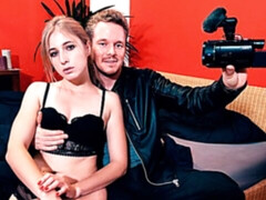 Arsch, Blondine, Blasen, Hundestellung, Handjob, Pov, Rasiert, Entkleiden