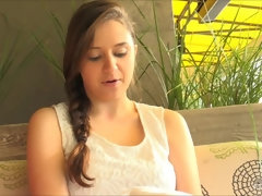 Bailar, Doble penetracion, Penetracion con puños, Público, Solo, Bajo la falda