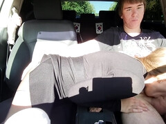 Amateur, Américain, Cul, Voiture, Gorge profonde, Maman, Nylon, Collant