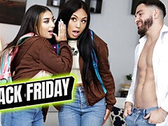 Grosser arsch, Grosse titten, Blasen, Besamung, Spiele, Hd, Monster, Flotter dreier