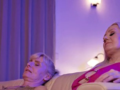 ブロンド, カップル, チェコ, ヨーロピアン, 目瞪口呆, お婆さん, ハードコア, 熟年