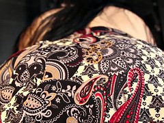 Bruinharig, Dominante vrouw, Voeten fetish