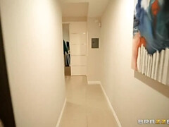 Kont, Grote mammen, Bruinharig, Voeten, Moeder die ik wil neuken, Gezichtspunt, Realiteit, Tatoeage