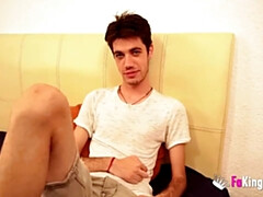 18, お尻, デカチン, デカパイ, バック, スペイン人, タトゥー, ティーン